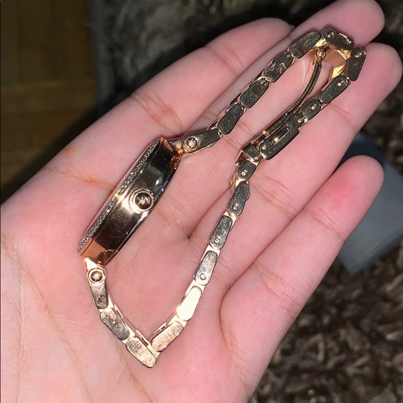 Brand New Rose Gold Michael Kors Watch - Picture 6 of 8
